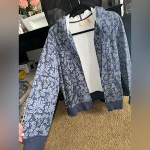 XL Covington Navy and White flower Patterned zippered sweater